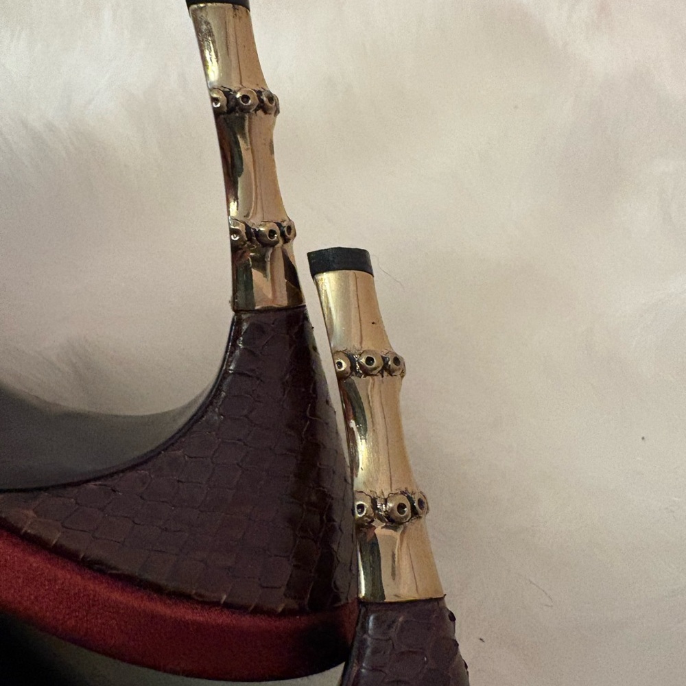 Gucci Burgundy Velvet Mules - Picture 11 of 15